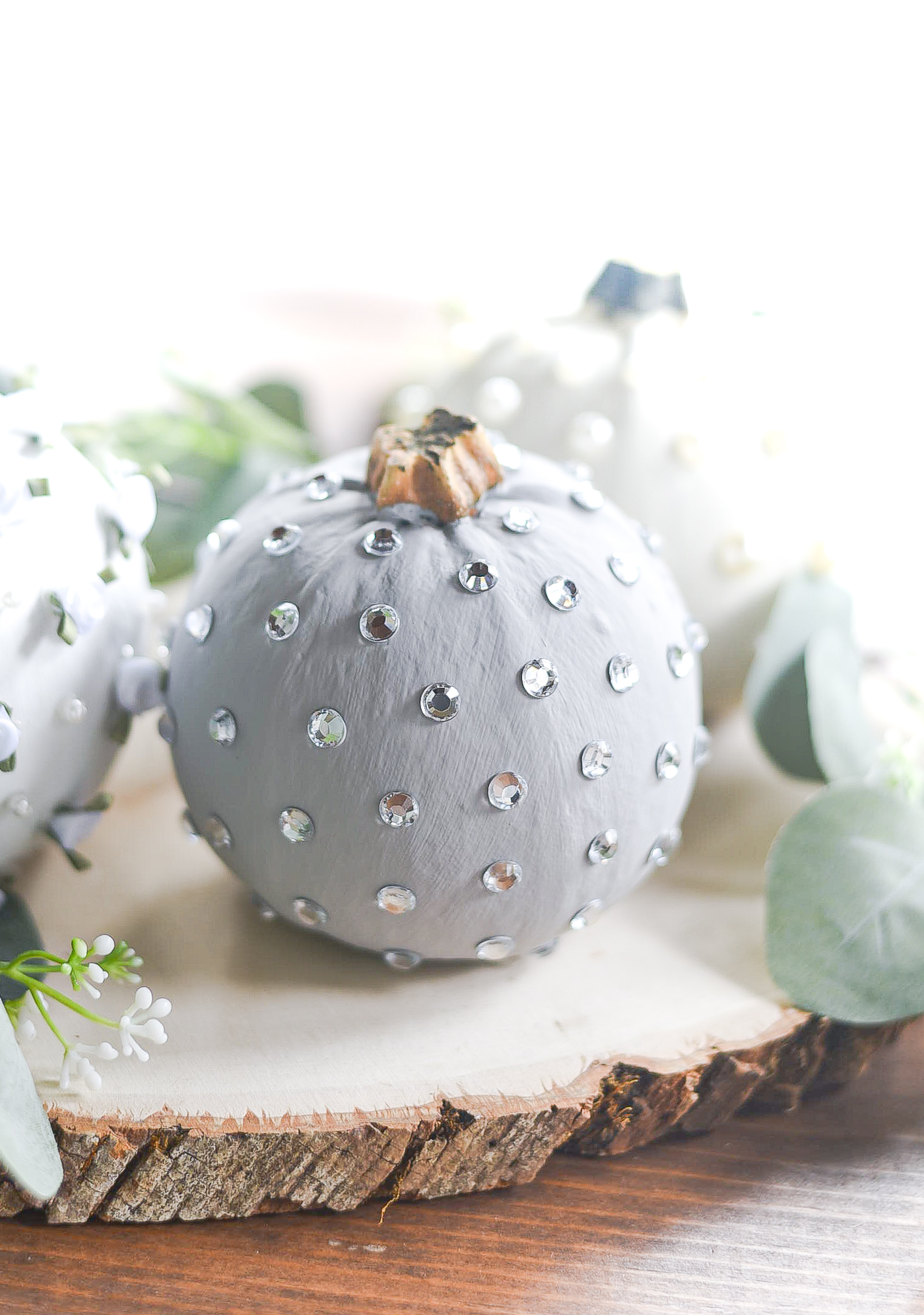 No Carve Jeweled Pumpkins - Rhinestones on Pumpkins - Bling Pumpkins - Glam Pumpkins - Painted Pumpkins.