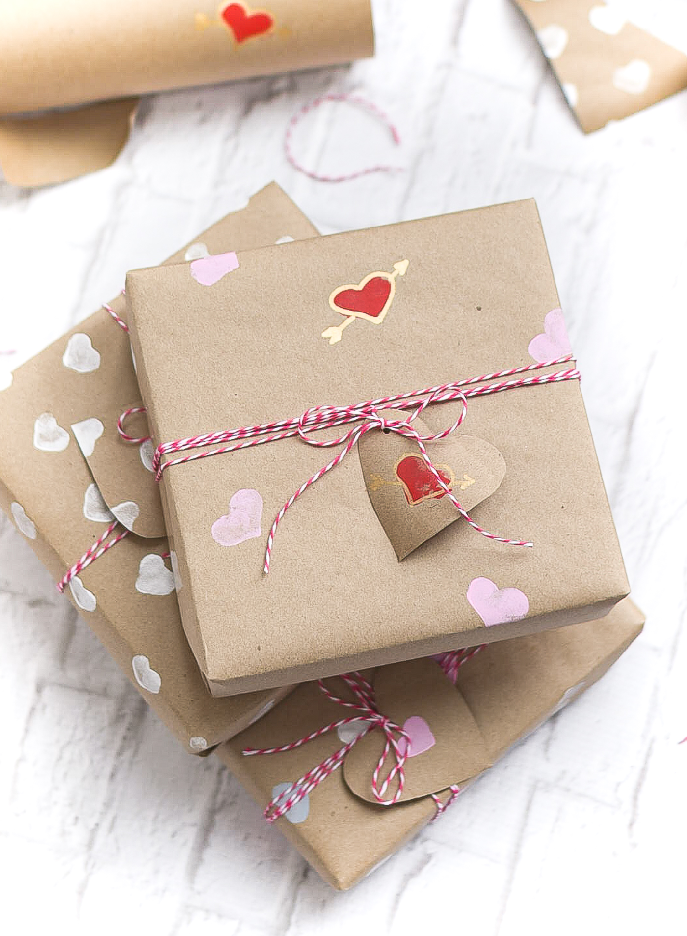 Valentine Day Wrapping Paper DIY - Homemade Wrapping Paper Tutorial for Valentine - Heart Wrapping Paper Made with Heart Stamps.