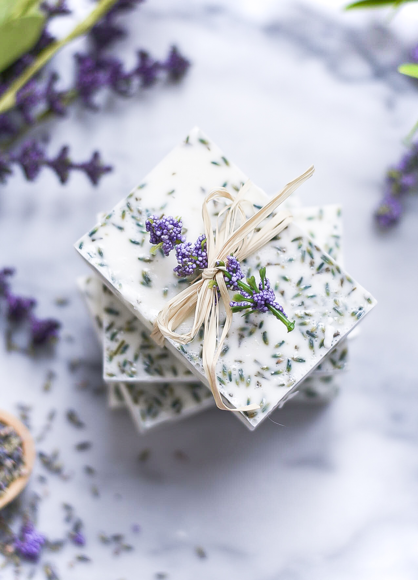 Lavender Soap DIY Recipe - How to make soap at home. Easy soap recipe.