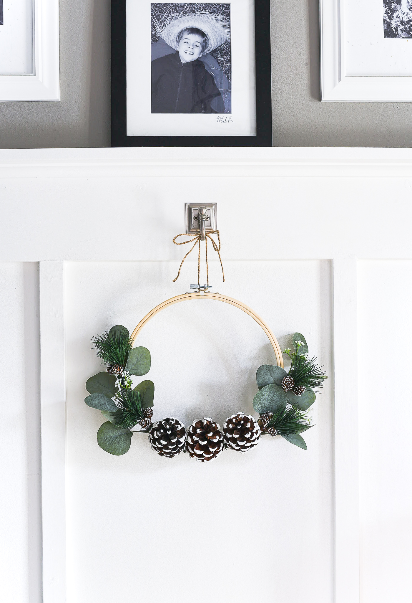 Embroidery Hoop Winter Wreath - Wreath Ideas with Embroidery Hoops - Winter Wreath Crafts - DIY - How To Make Embroidery Hoop Wreath