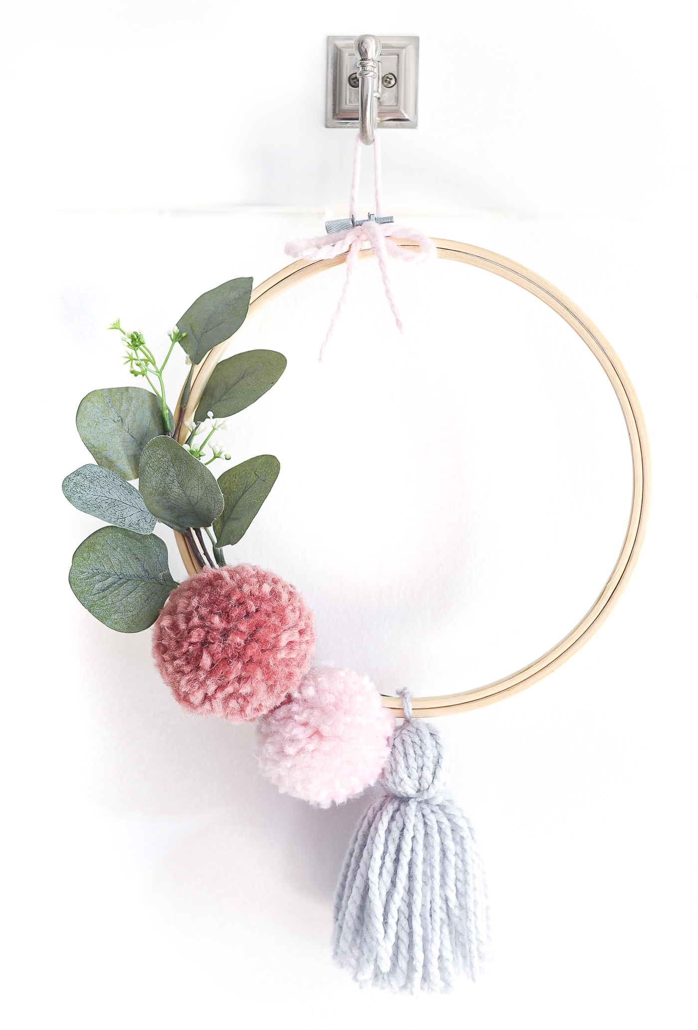 Pom Pom Embroidery Hoop Wreath for Spring - Pom Pom Wreath - Embroidery Hoop Wreath.