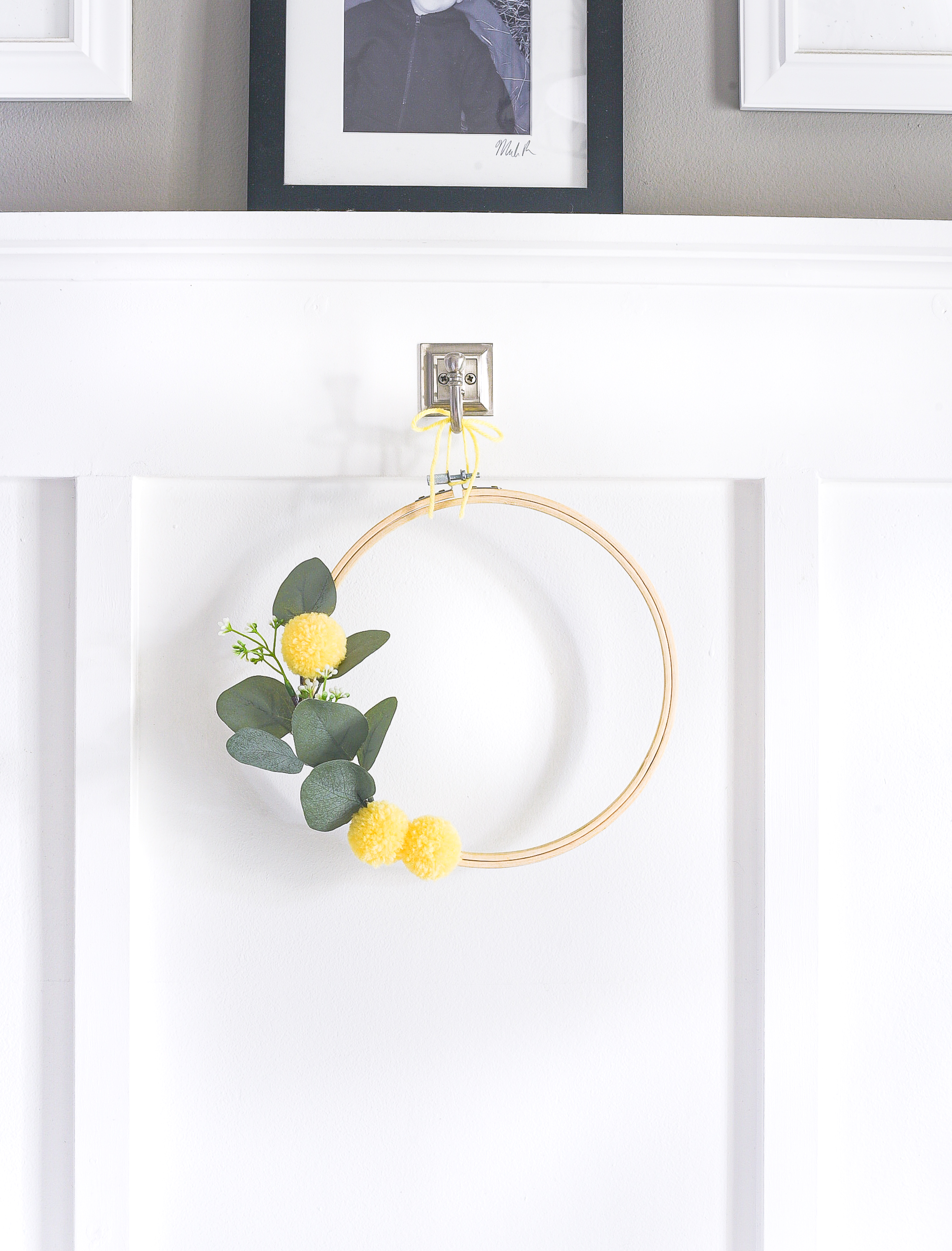 Embroidery Hoop Wreath with Faux Bill Ball Pom Poms - Yellow Summer Wreath Idea. Summer Embroidery Hoop Wreath with Faux Bill Ball Pom Poms.