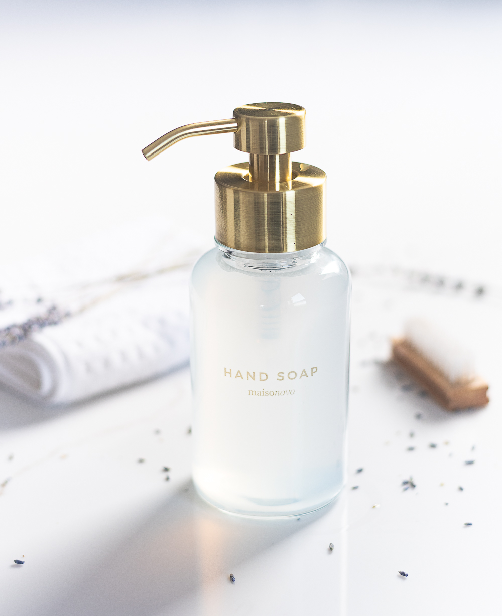 Foaming aoap. Foaming hand soap dispenser. Where to buy a foaming hand soap dispenser. What soap to use to make foaming soap.