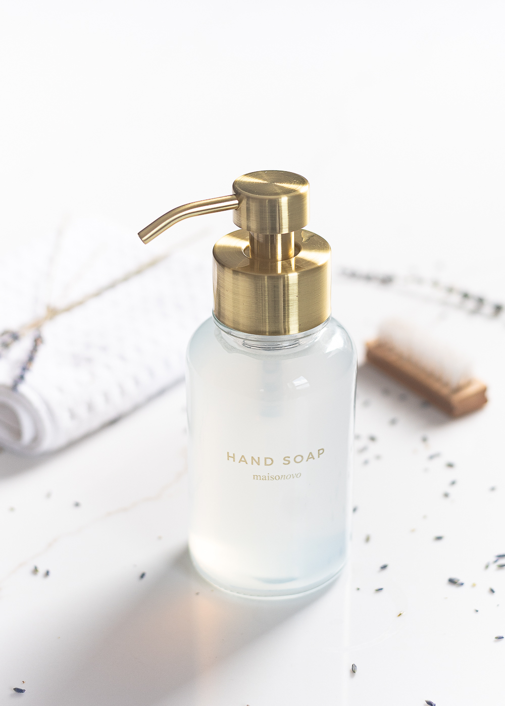 Foaming aoap. Foaming hand soap dispenser. Where to buy a foaming hand soap dispenser. What soap to use to make foaming soap.
