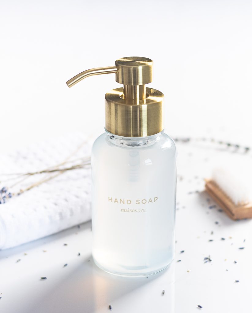 Foaming aoap. Foaming hand soap dispenser. Where to buy a foaming hand soap dispenser. What soap to use to make foaming soap.