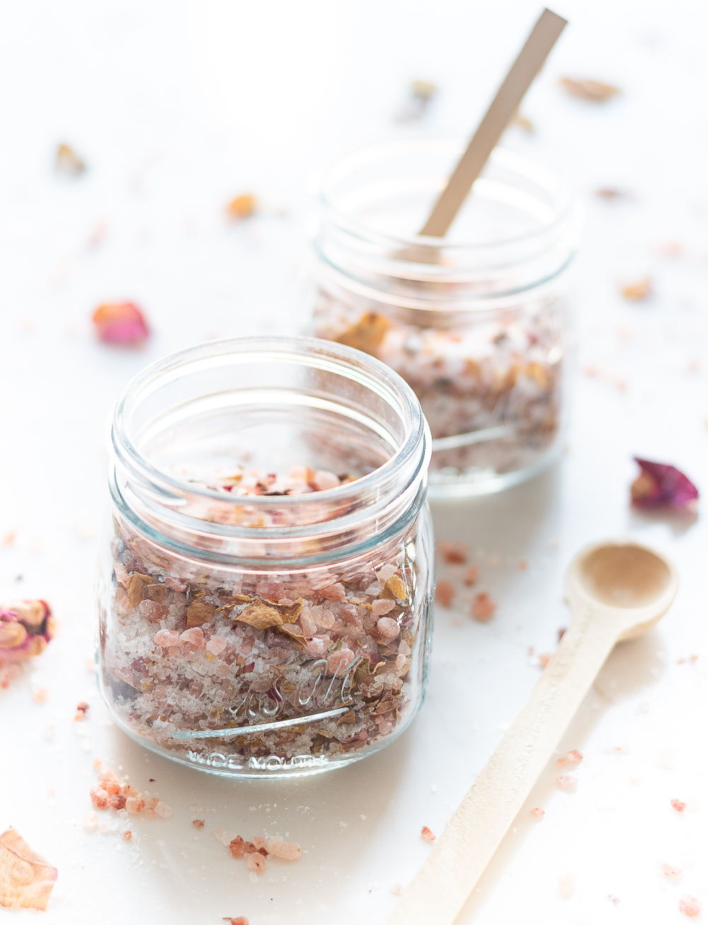 Rose Petal Bath Salts Recipe & Tutorial - Homemade Bath Salts Recipe - Epsom Salt & Pink Himalayan Salt & Rose Petal DIY Bath Salts.