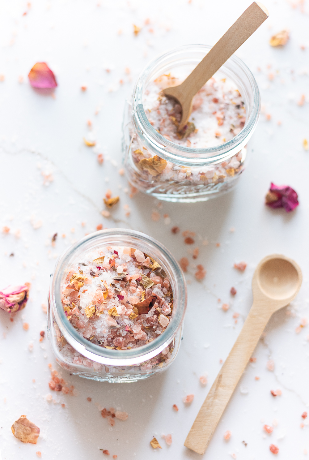 Rose Petal Bath Salts Recipe & Tutorial - Homemade Bath Salts Recipe - Epsom Salt & Pink Himalayan Salt & Rose Petal DIY Bath Salts.